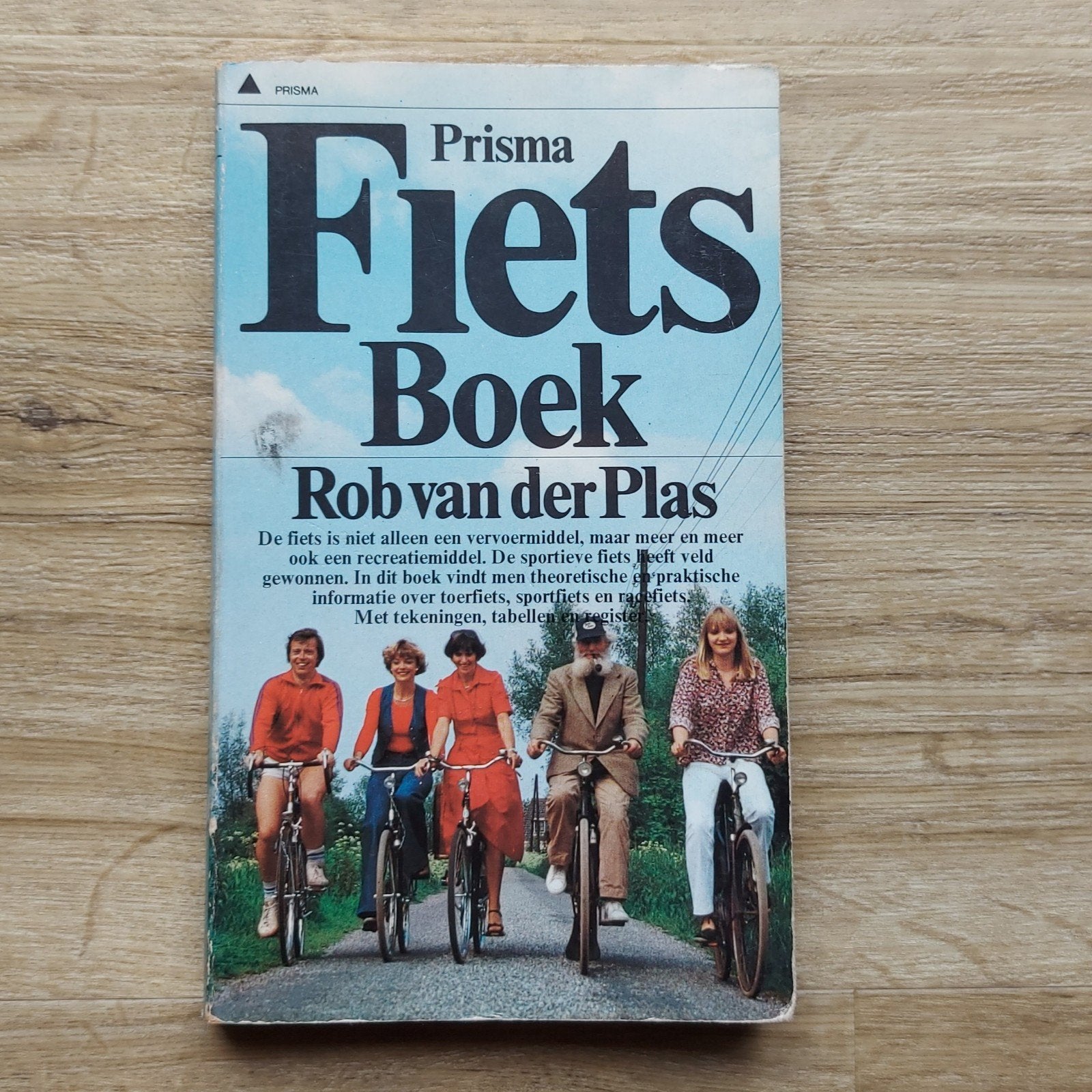 Prisma Fietsboek uit 1978 - Rob van der Plas, 230blz, Gelezen, Ophalen of Verzenden, Rob van der Plas, Lopen en Fietsen
