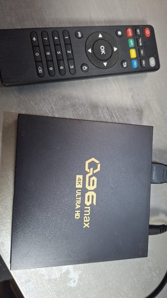 Q96max 4K Android TV Box met afstandsbediening, Ophalen of Verzenden, Zo goed als nieuw, HDMI, Zonder harde schijf