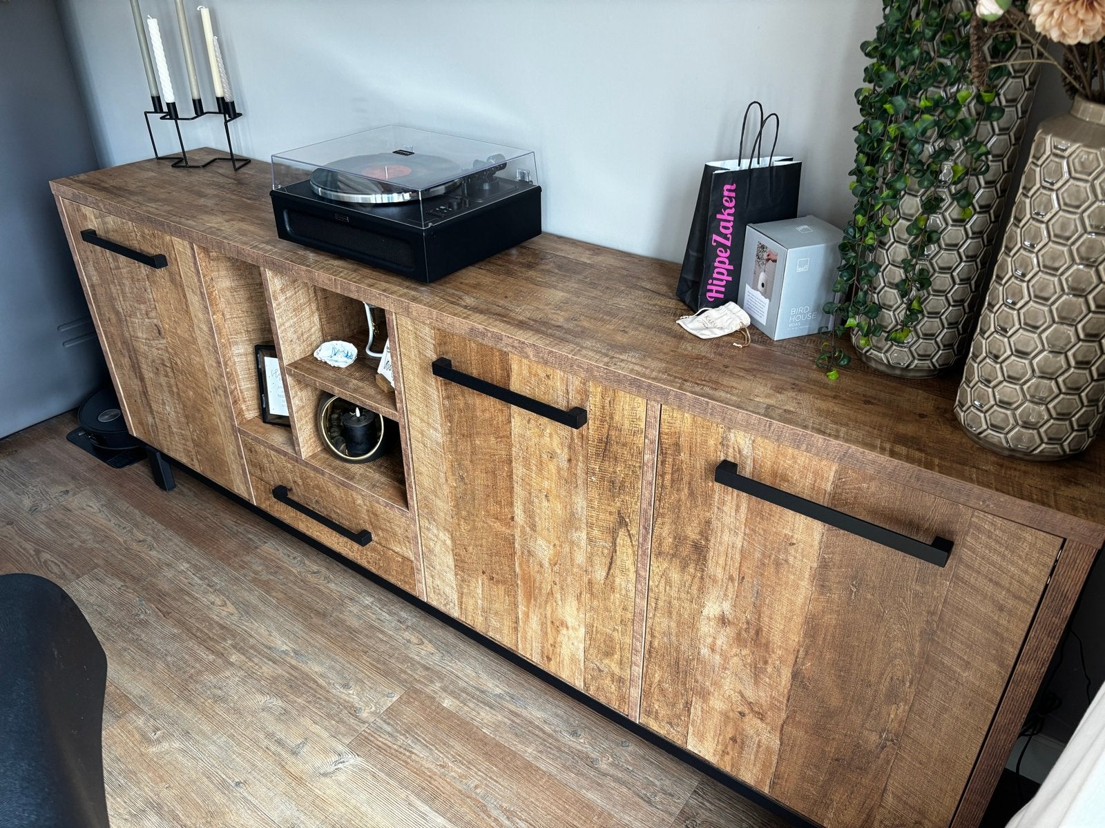 Robuust dressoir, Ophalen, Zo goed als nieuw, 200 cm of meer, 25 tot 50 cm