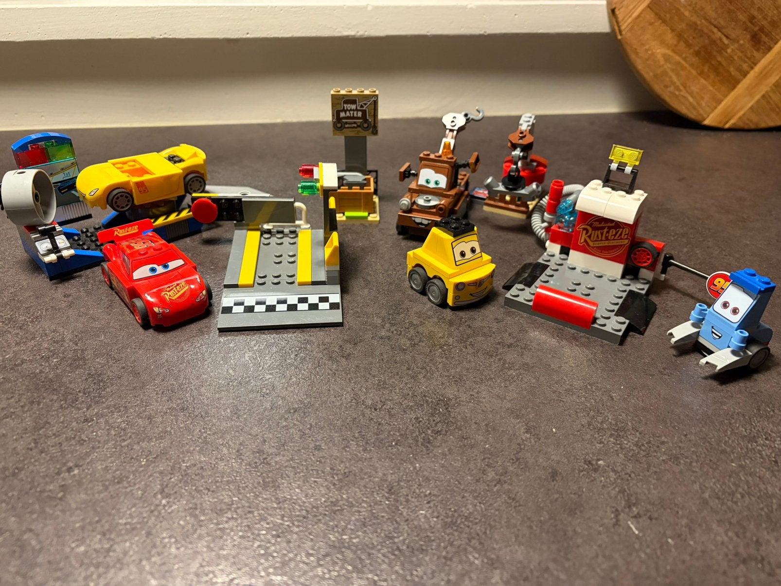 LEGO Disney Cars Juniors 4 sets (10730, 10731, 10732, 10733), Gebruikt, Lego, Ophalen of Verzenden, Disney