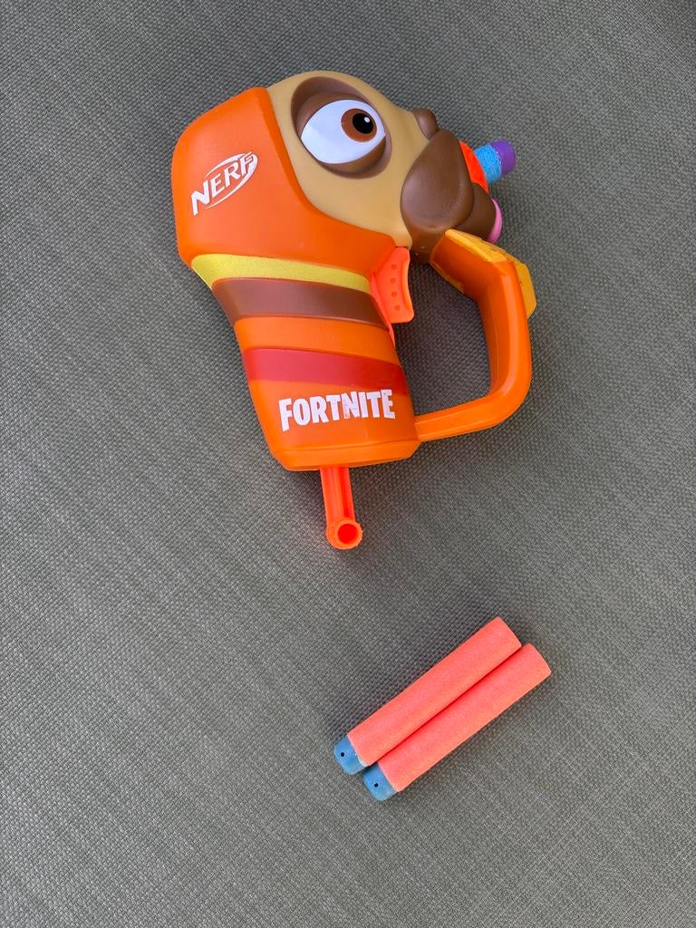 Nerf Fortnite Doggo Blaster met 3 pijltjes, Ophalen of Verzenden, Zo goed als nieuw