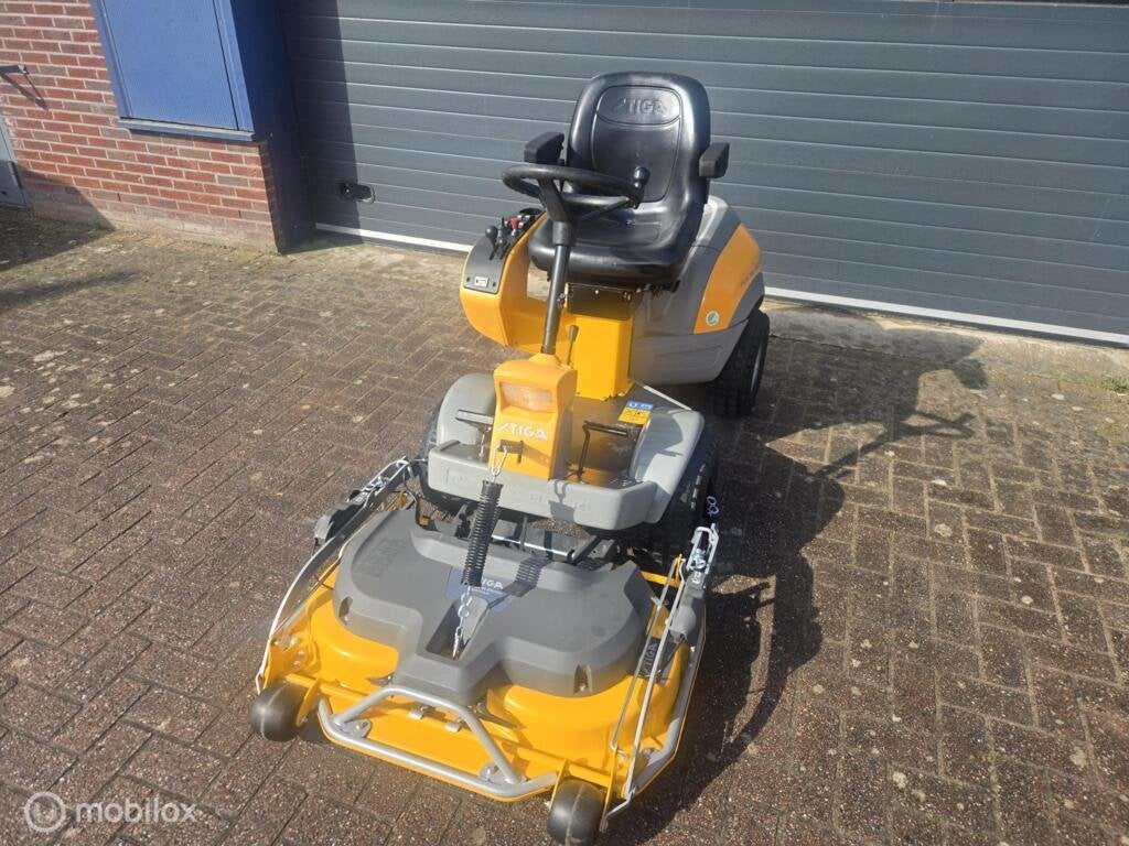 Zitmaaier stiga park pro svan 4wd stuurbekrachtiging, Tuin en Terras, Ophalen, Zo goed als nieuw, Mulchfunctie