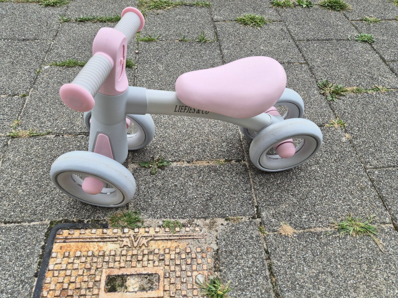 Lichtroze loopfiets max 2jaar wel kort, Ophalen