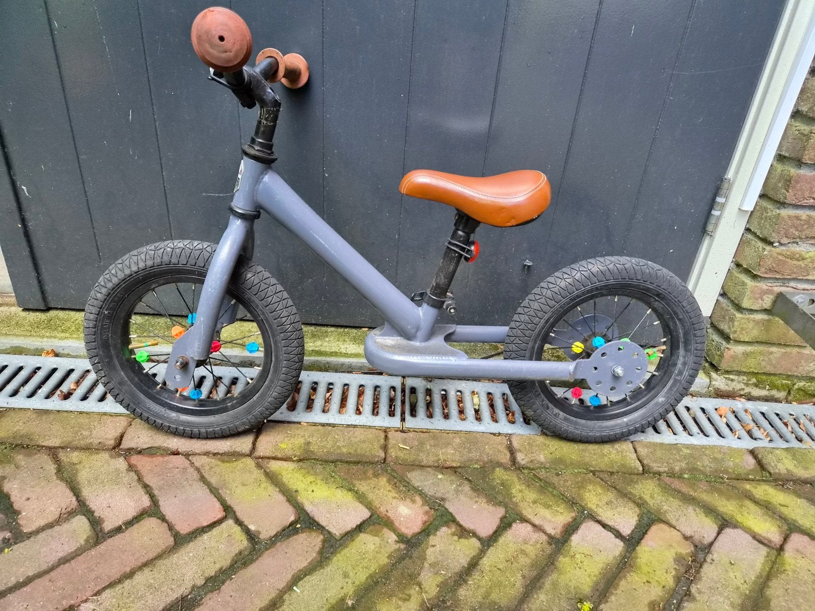 Trybike grijs met bruin zadel, Fietsen en Brommers, Ophalen, Gebruikt, Minder dan 16 inch, Onbekend