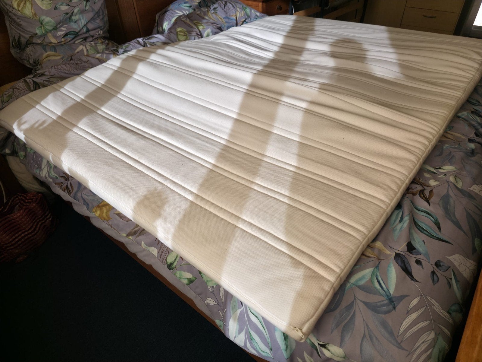 ikea tuddal matrastopper, Huis en Inrichting, Ophalen, Tweepersoons, 140 cm, Zo goed als nieuw