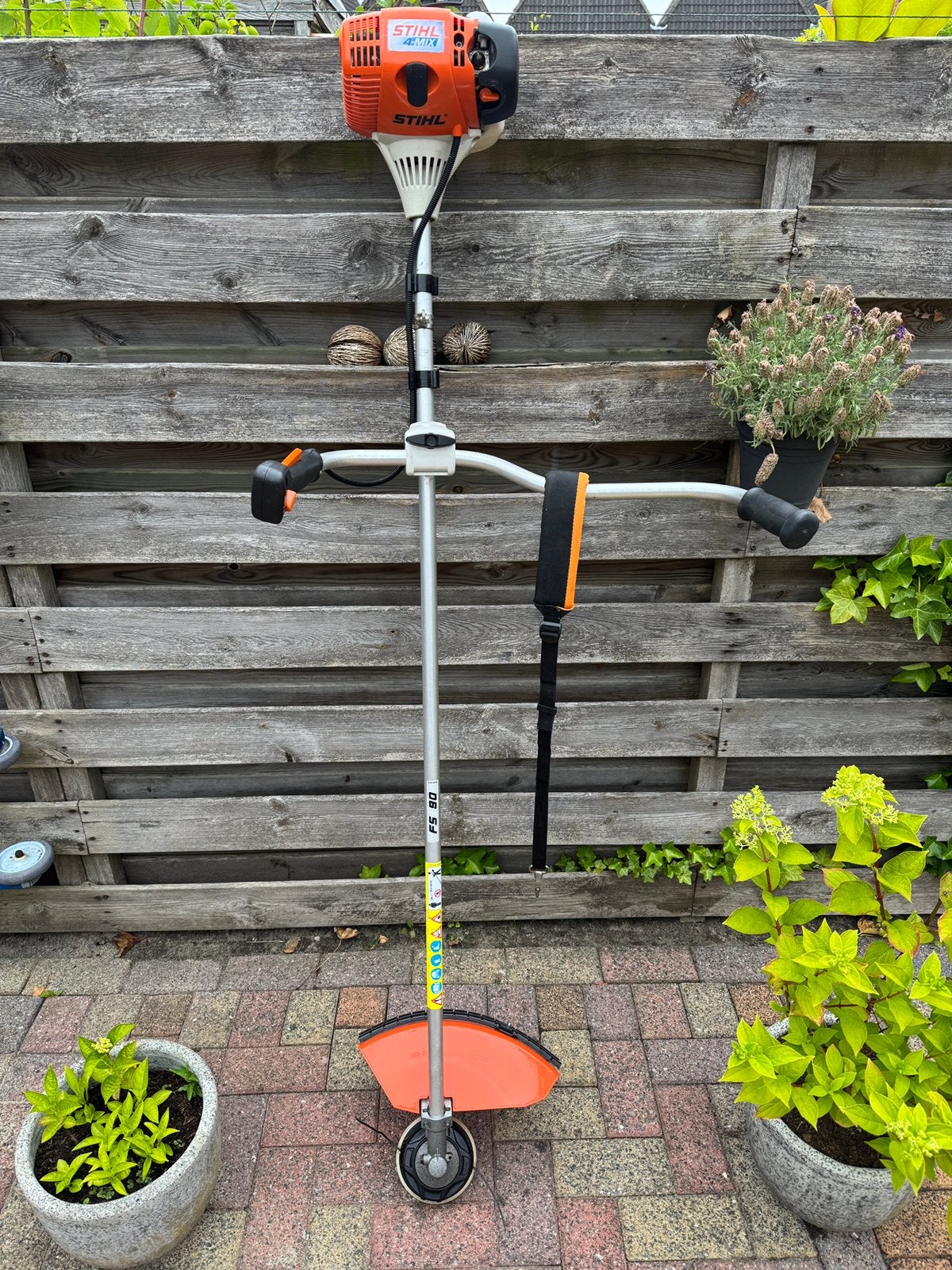 Sterke Stihl FS 90 Bosmaaier in perfecte staat en klaar ., Ophalen of Verzenden, Zo goed als nieuw, Benzine
