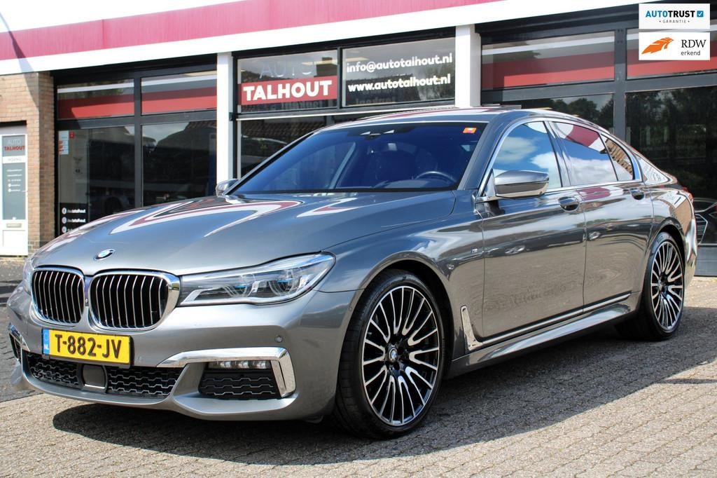 BMW 7-serie 750i High Executive | M-Sport, Softclose, Apple, Achterwielaandrijving, Gebruikt, 4395 cc, 1795 kg