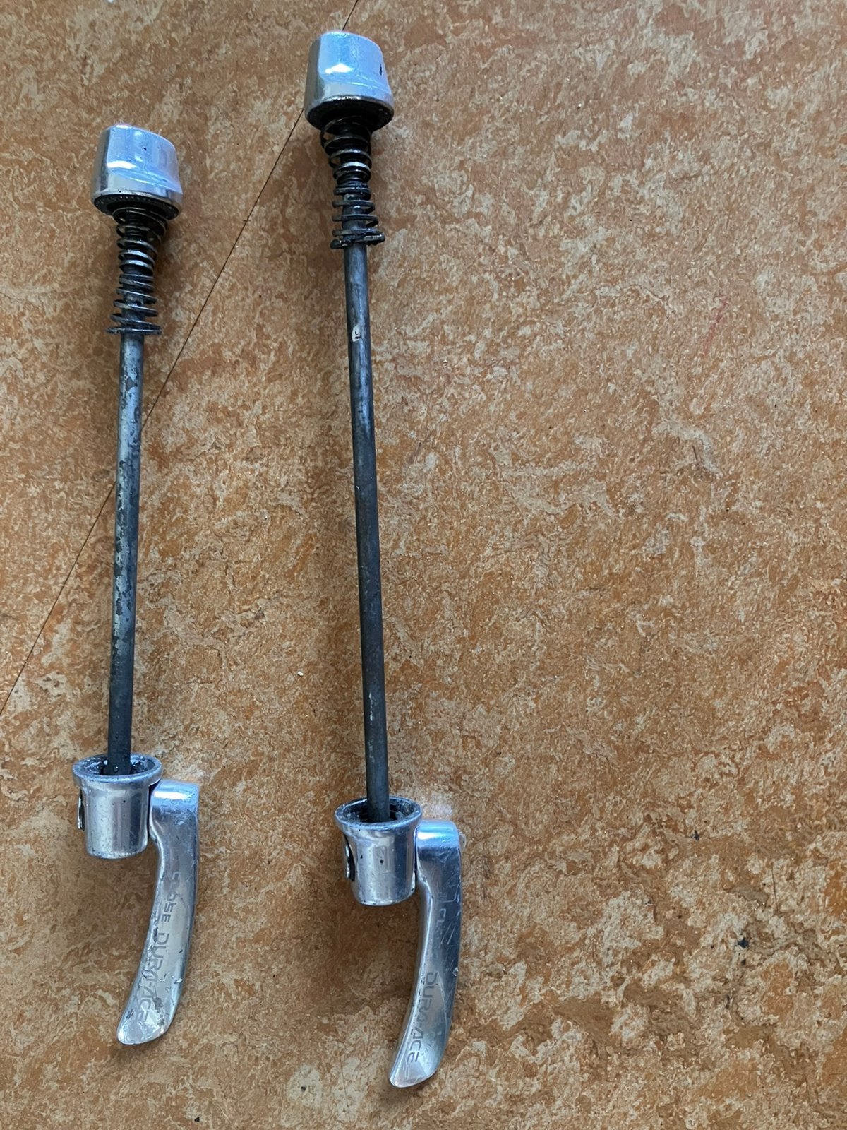 Set Shimano Dura Ace snelspanners Vintage, Wiel, Gebruikt, Overige materialen, Ophalen of Verzenden