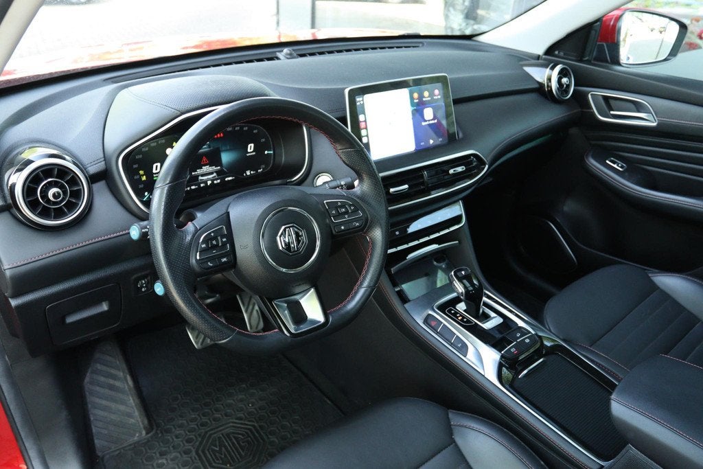 MG EHS 1.5 TGDI LUXURY AUT. SOH 96,3% | PANO | CARPLAY | 360, Auto's, MG, Gebruikt, 4 cilinders, 258 pk, Bedrijf