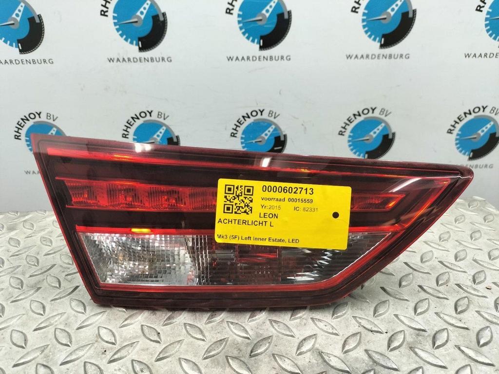 SEAT LEON 1.4 TSI ACT FR Dyn.  ACHTERLICHT L 2015, Ophalen of Verzenden, Gebruikt, ARN erkend