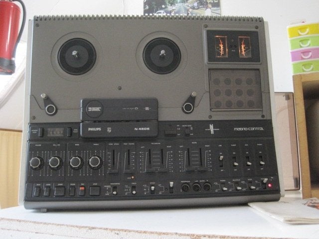 PHILIPS N4506 (snaren defect en niet verder getest), Audio, Tv en Foto, Ophalen, Bandrecorder, Met stofkap