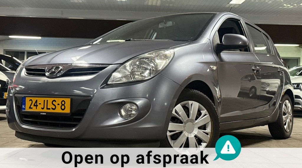 Hyundai I20 1.4i i-Catcher|NAP|NweAPK|Airco|5Deurs|Trekhaak|, Auto's, Hyundai, Voorwielaandrijving, Zwart, 4 cilinders, 1396 cc