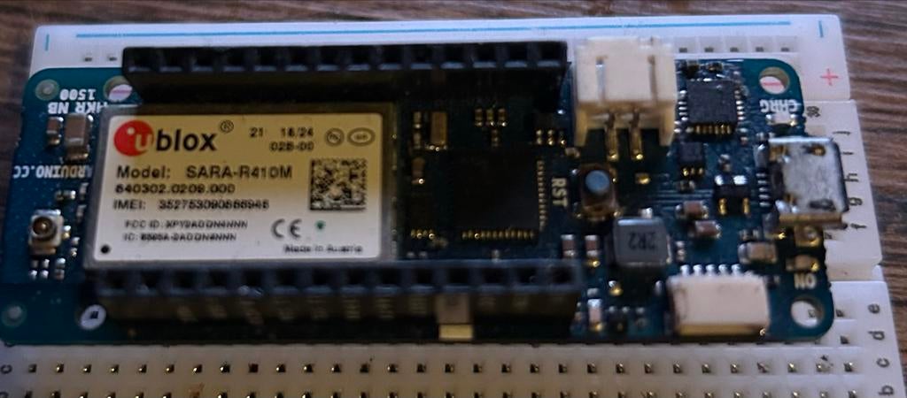 Arduino MKR NB 1500 - IoT Development Board, Ophalen of Verzenden, Zo goed als nieuw