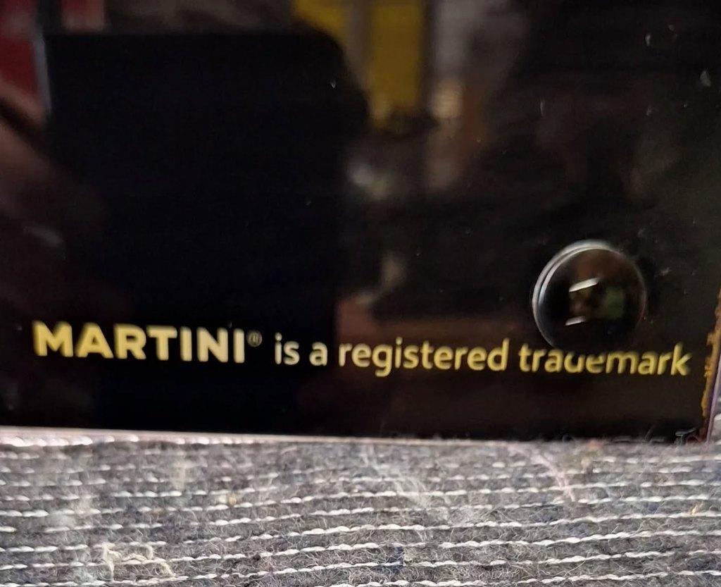 Lichtbak, reclamebord (glorifier) van Martini Gold🍸, Ophalen, Gebruikt, ., Lichtbak of (neon) lamp