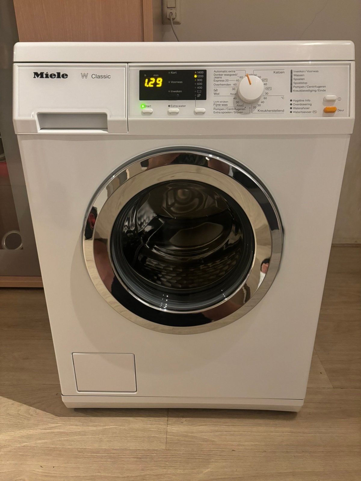 Miele W Classic Wasmachine Topmerk - Zo goed als nieuw, Ophalen of Verzenden, Zo goed als nieuw, Voorlader, Wolwasprogramma