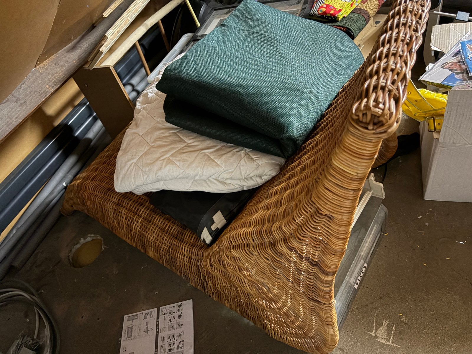 Rotan ligstoel ikea Karlskrona, Ophalen