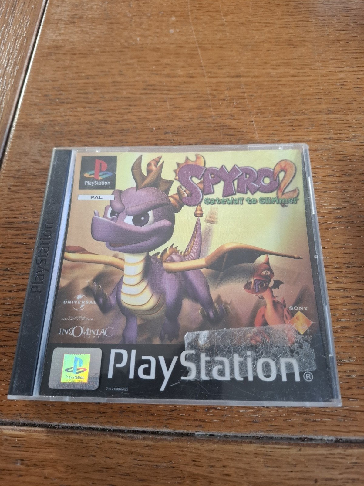100% Compleet (CIB) - PS1 spyro 2,rayman,carmagedon, Spelcomputers en Games, Games | Sony PlayStation 1, 1 speler, Zo goed als nieuw