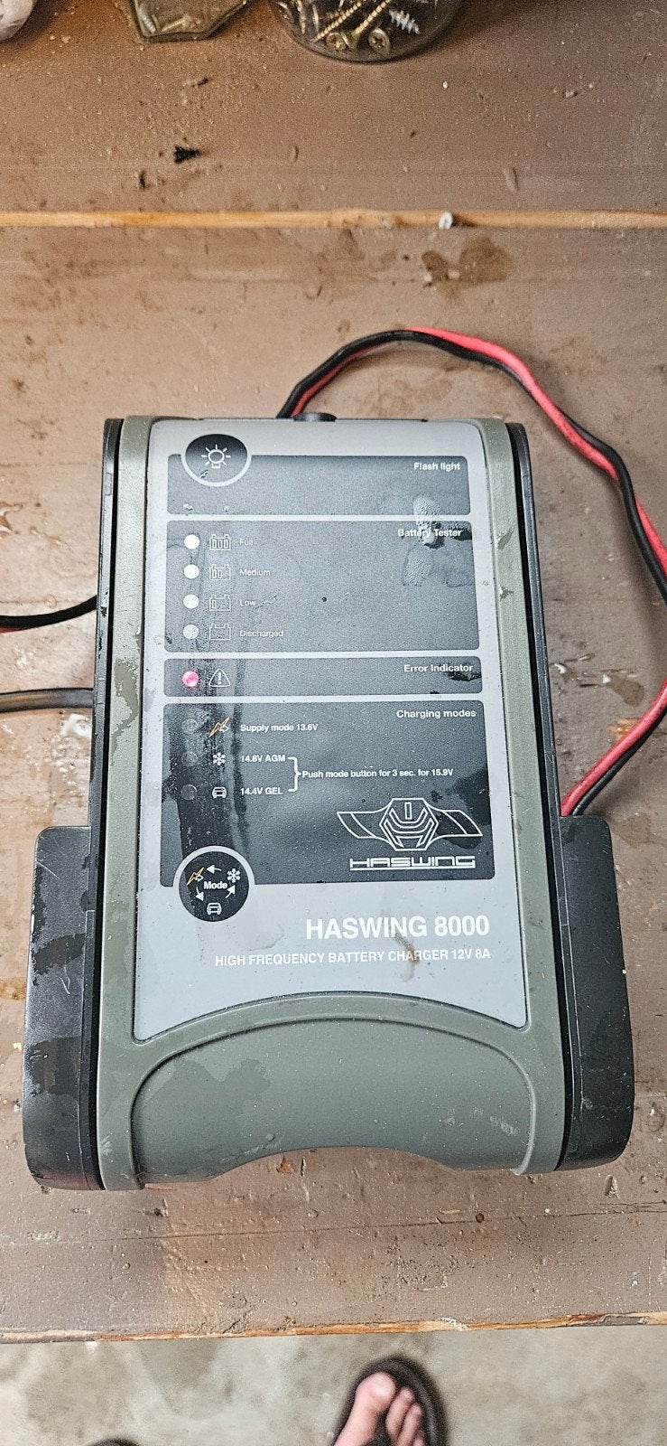 Haswing 8000 Hoogfrequente Acculader 12V 8A, Ophalen of Verzenden, Gebruikt, Universele onderdelen