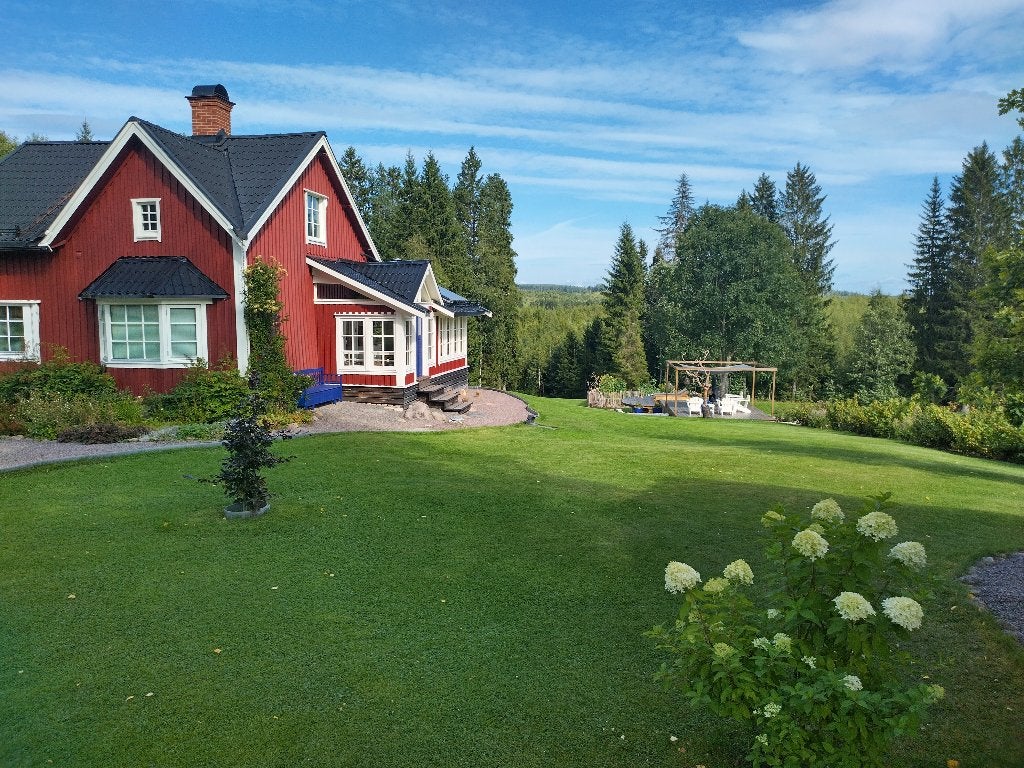 Huis in Zweden, Dorp, 61 m², 3 kamers, Overig Europa
