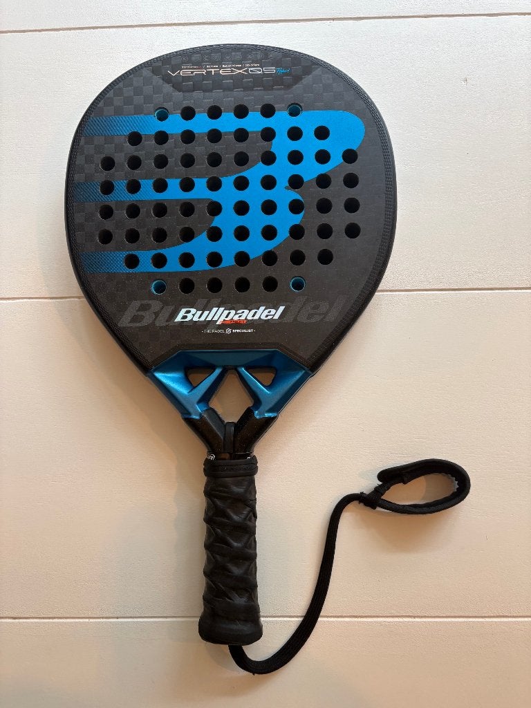 Bullpadel Vertex 05 Hybrid, Ophalen of Verzenden, Zo goed als nieuw, Padelracket
