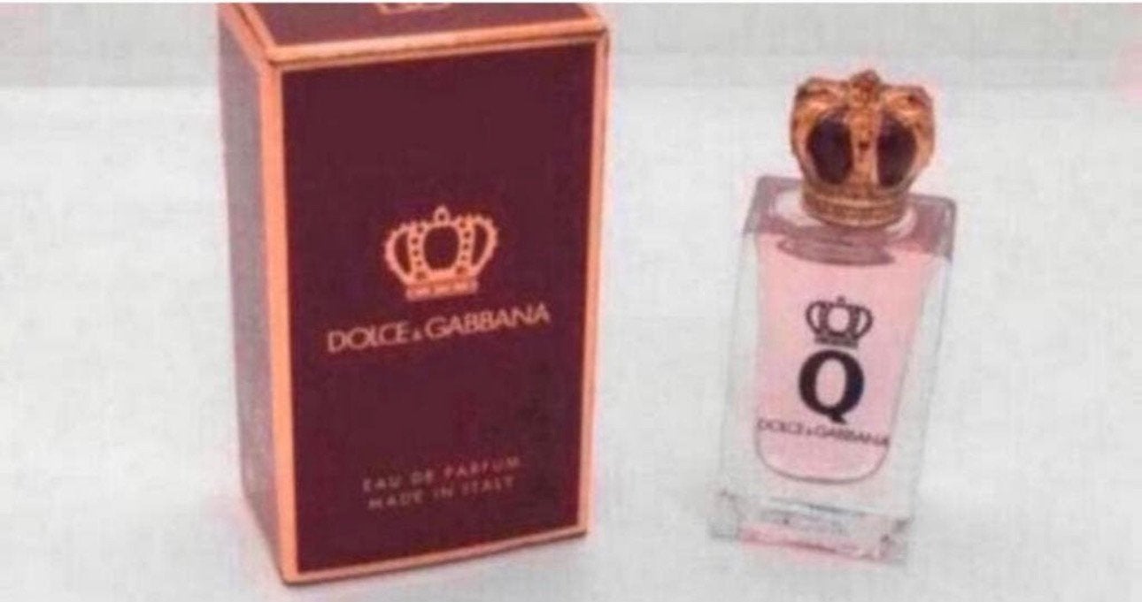 Miniatuur Q queen Dolce Gabbana 5 ml eau de parfum Italy, Verzamelen, Parfumverzamelingen, Verzenden, Nieuw, Miniatuur, Gevuld