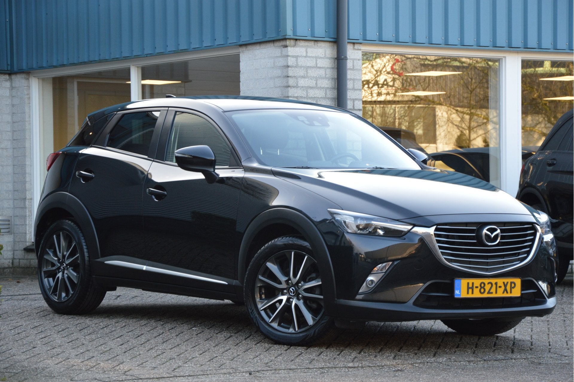 Mazda CX-3 2.0 SkyActiv-G 120 GT-M Line LEER | LED | CAMERA, Auto's, Mazda, 1998 cc, 4 cilinders, Zwart, Leder