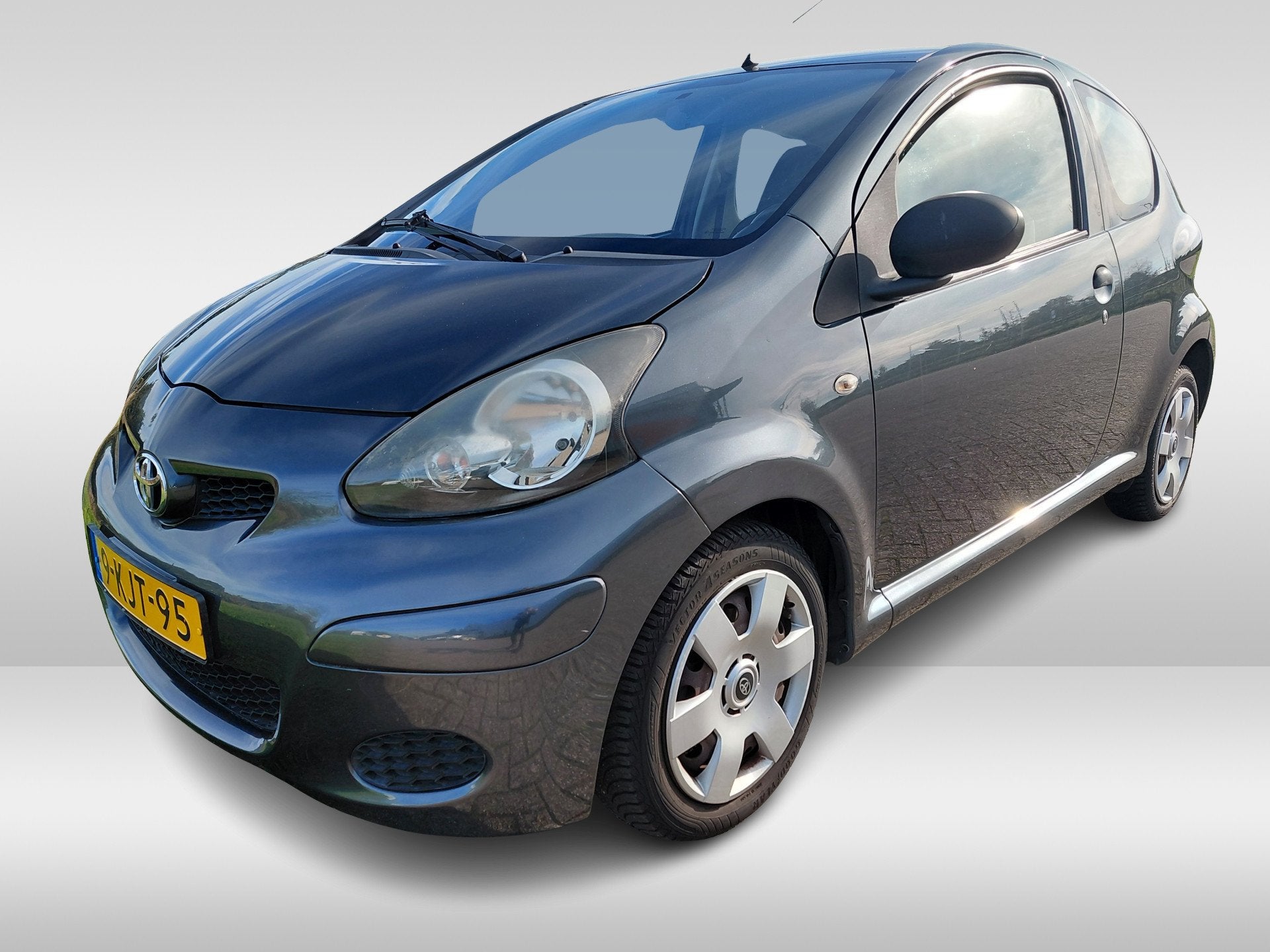 Toyota Aygo 1.0-12V Access (bj 2011), Voorwielaandrijving, Stof, Gebruikt, Zwart