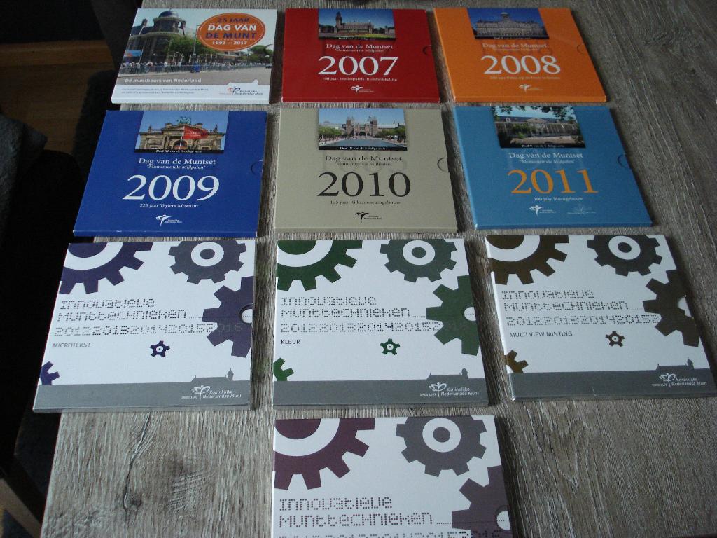 DAG VAN DE  MUNTSET  10 MAAL, Ophalen of Verzenden