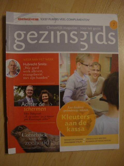 GEZINSGIDS 2012, Ophalen of Verzenden, Zo goed als nieuw