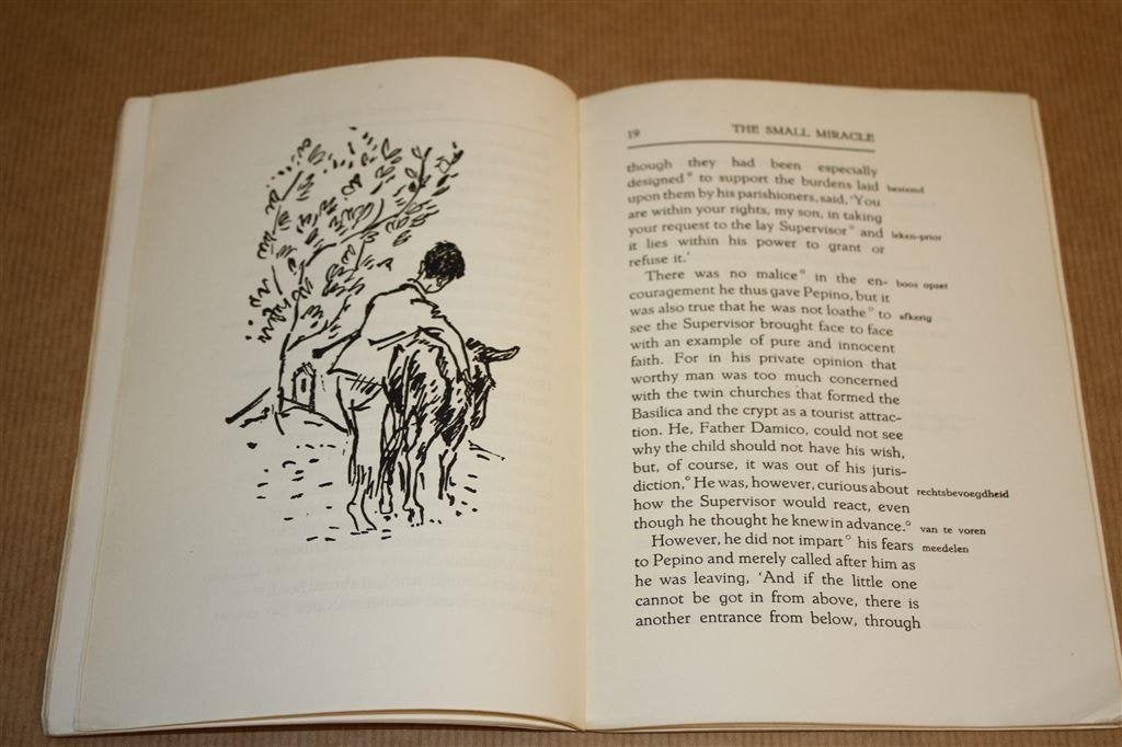 The Small Miracle. Paul Gallico. 1956., Boeken, Ophalen of Verzenden, Gelezen