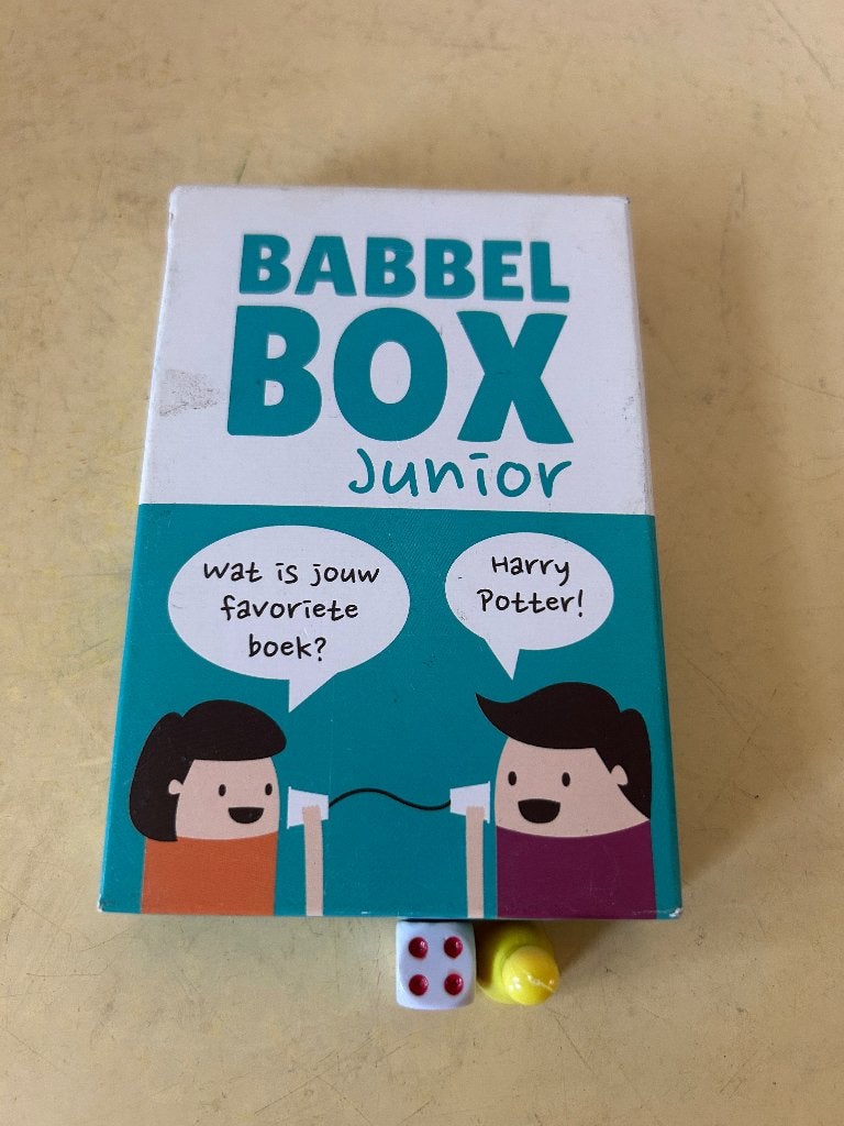 Babbelbox Junior Kaartspel - Leuk Vragenspel (8+), Hobby en Vrije tijd, Vijf spelers of meer, Ophalen of Verzenden, Zo goed als nieuw