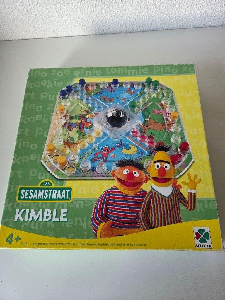 Sesamstraat Mens erger je niet, Hobby en Vrije tijd, Een of twee spelers, Ophalen, Zo goed als nieuw, Selecta
