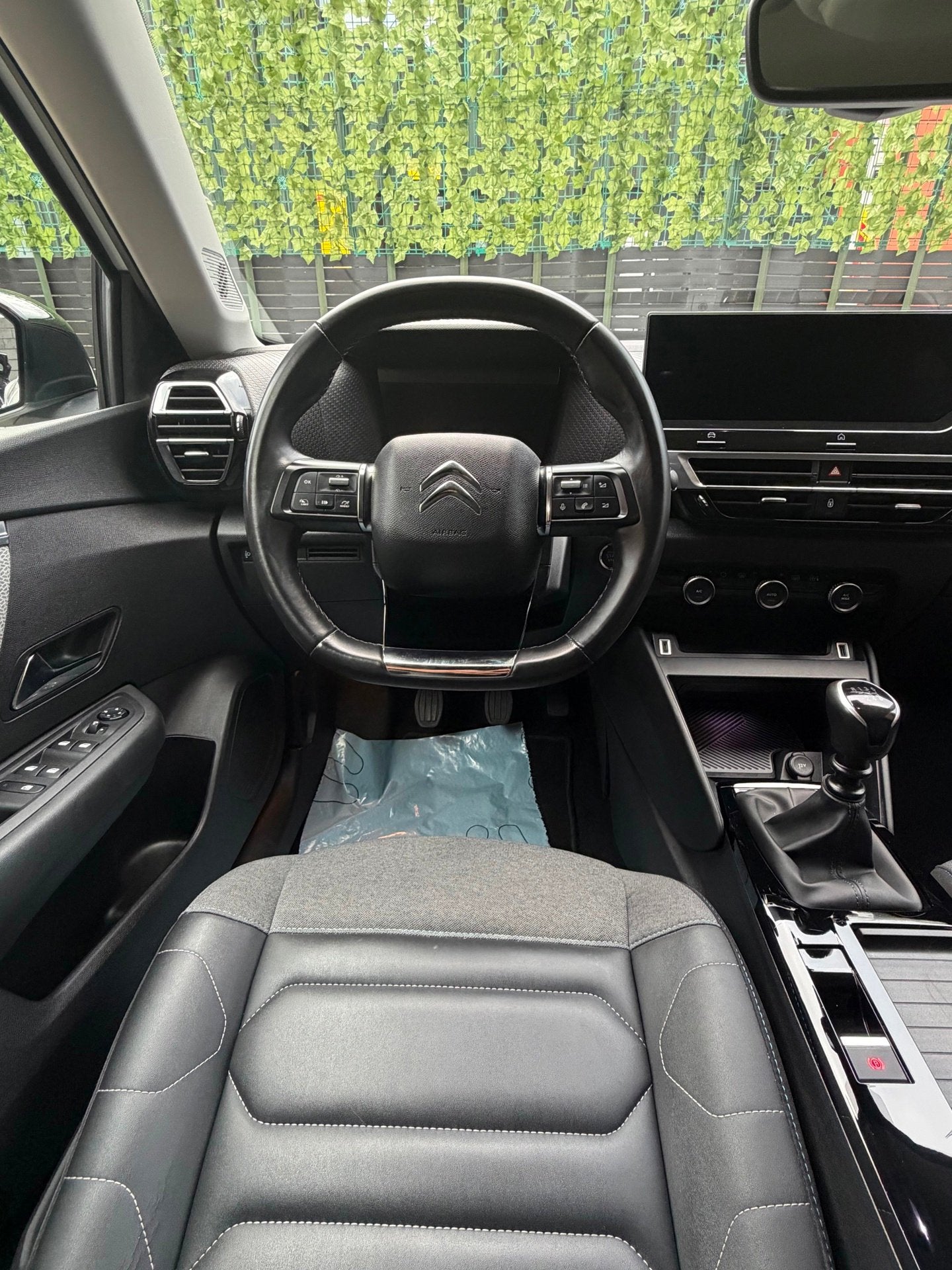 Foto 19 van Citroen C4 1.2 Puretech Shine wit 2021 TREKHAAK|LED|NAVI|NAP