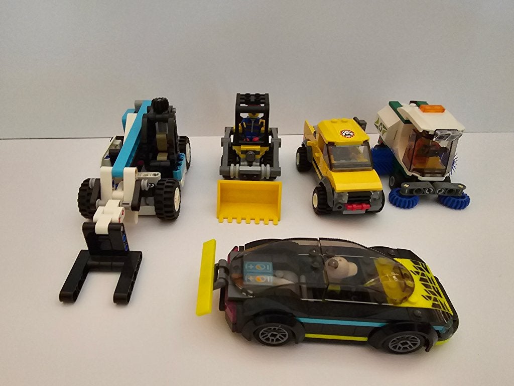 vijf lego voertuigen, Kinderen en Baby's, Speelgoed | Duplo en Lego, Gebruikt, Overige thema's, Lego, Ophalen of Verzenden