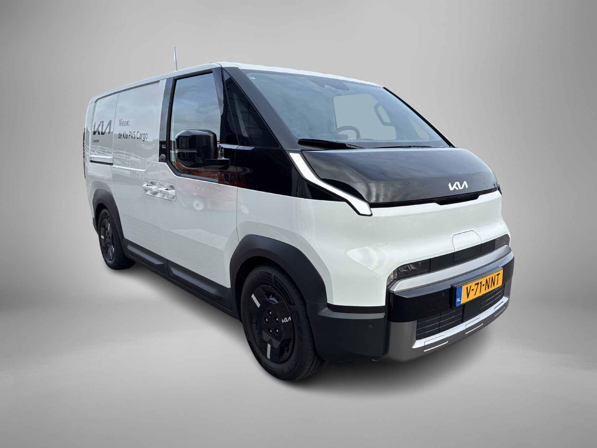 Kia PV5 L2H1 Essential 71.2 kWh | demonstratieauto | houten, Auto's, Stof, Kia, Zwart, 71 kWh