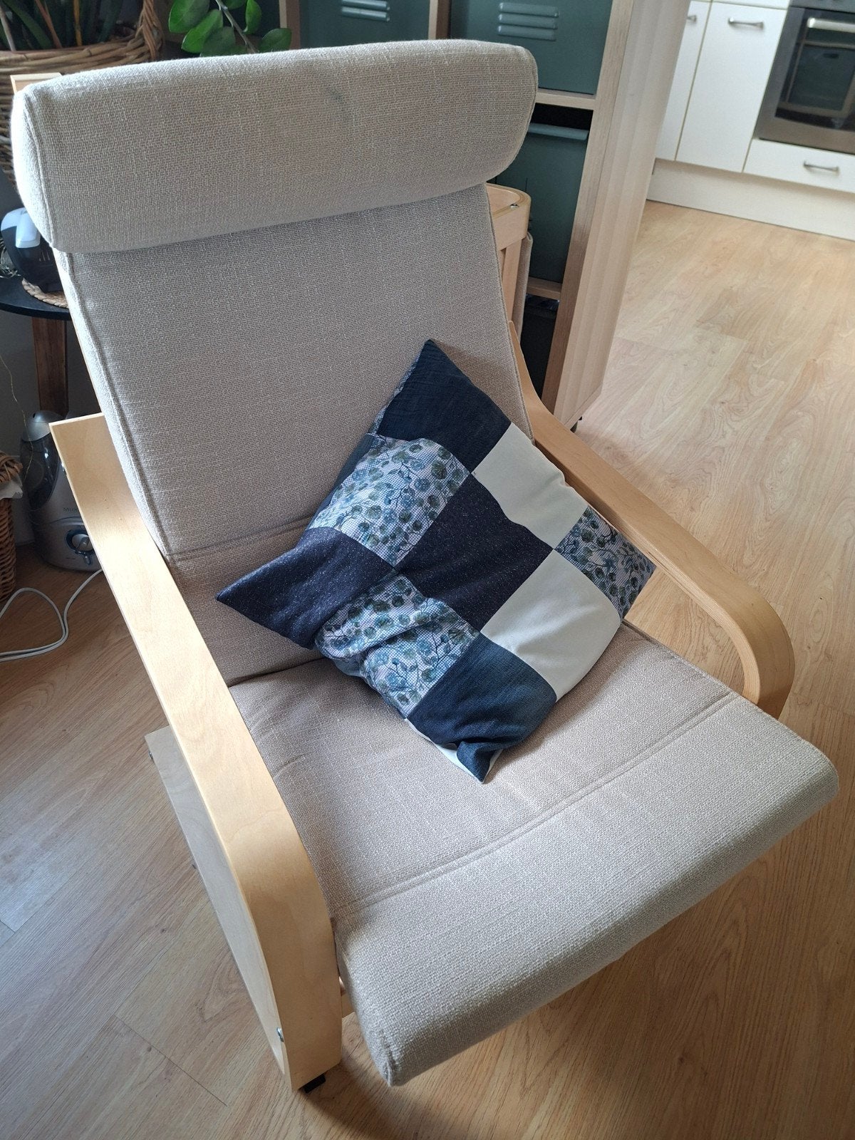 ikea stoel, Ophalen, 50 tot 75 cm