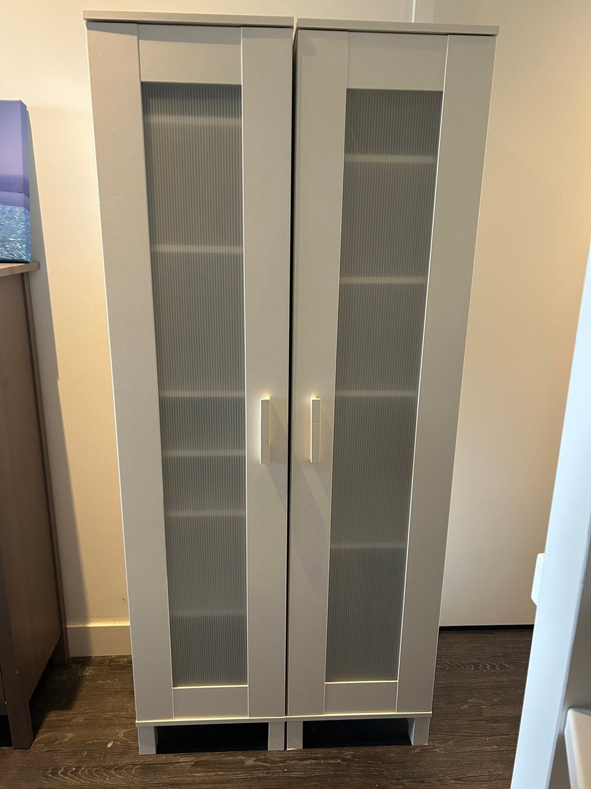 2 witte ikea kasten