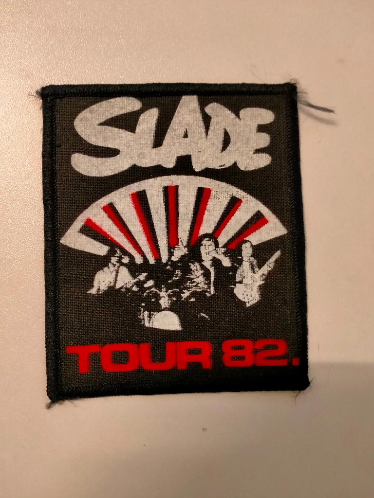 Slade tour 82 1982 hardrock vintage logo patch muziek RARE, Verzamelen, Verzenden, Nieuw, Kleding