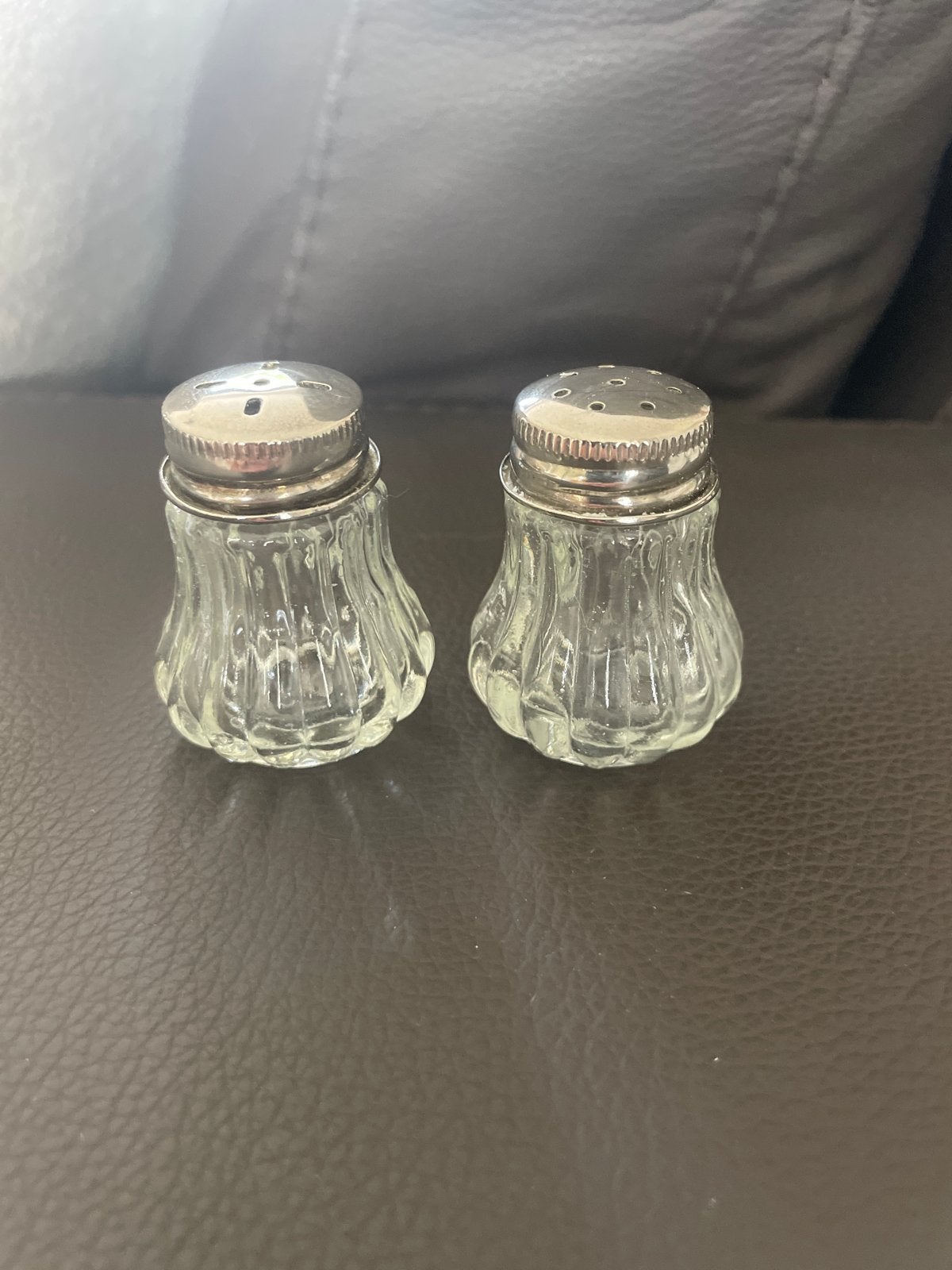 Vintage glazen zout- en pepervaatjes set, Ophalen of Verzenden