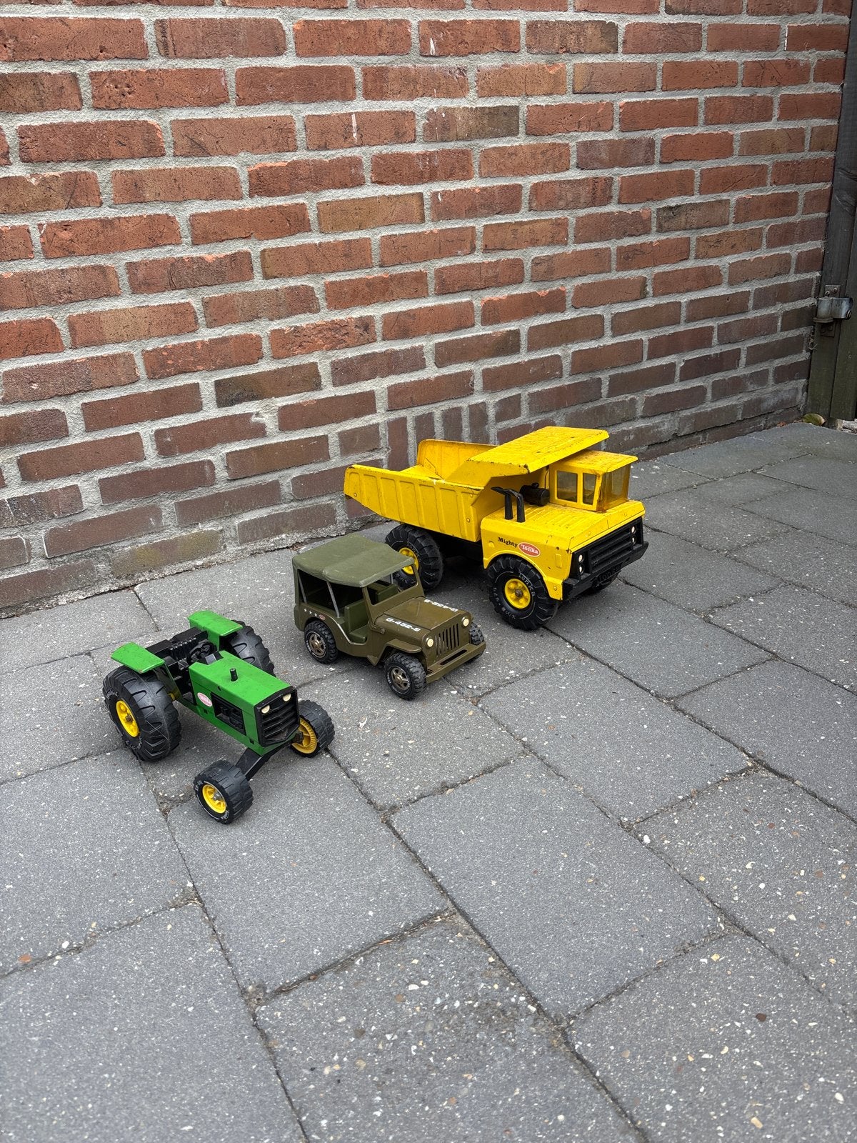 Vintage speelgoed: Tonka kiepwagen, jeep en tractor, Verzenden, Gebruikt