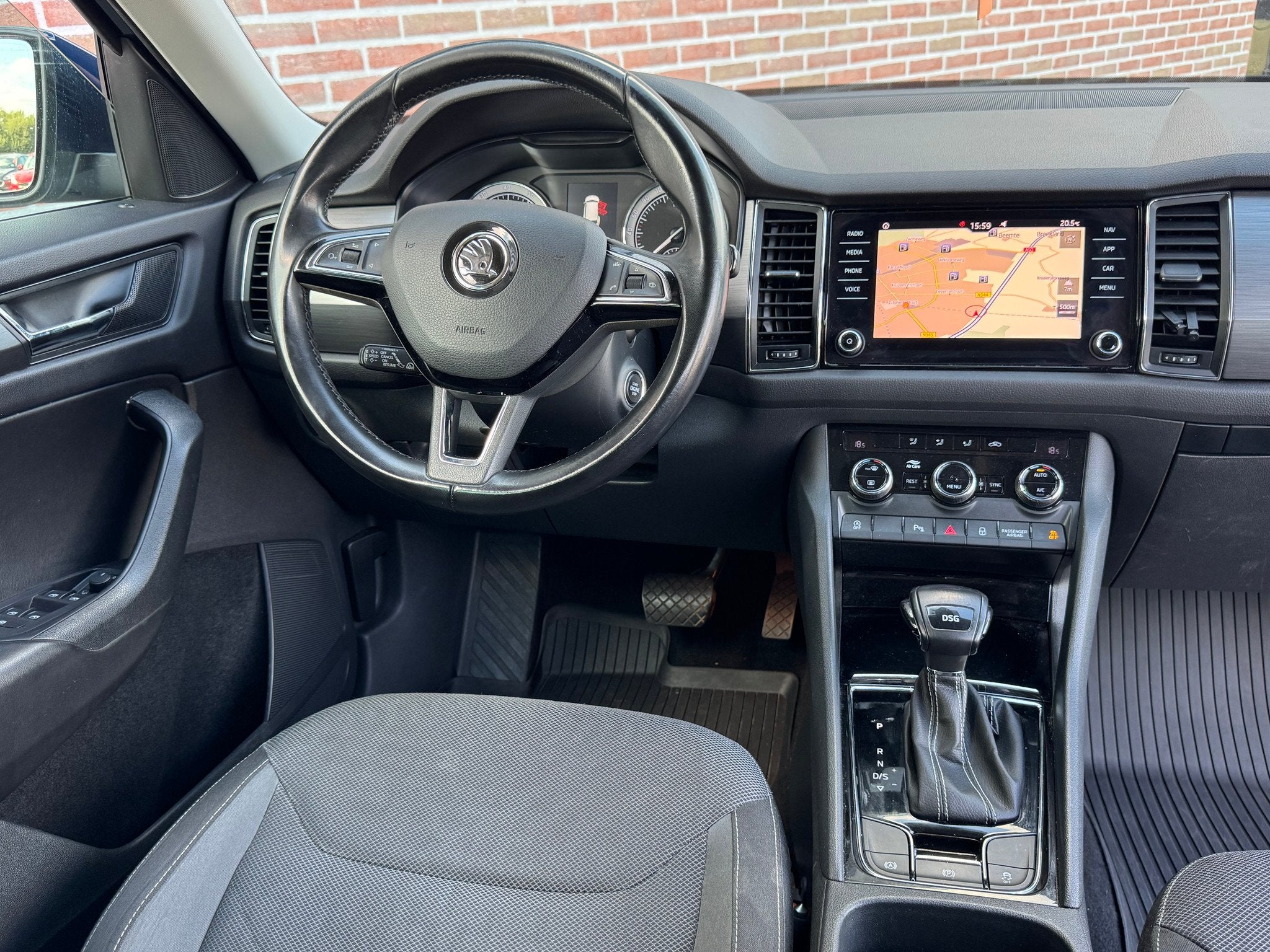 Skoda Kodiaq 1.4 TSI DSG ACT | Ambition Business | Navi | Ca, Auto's, Gebruikt, Euro 6, 4 cilinders, Blauw