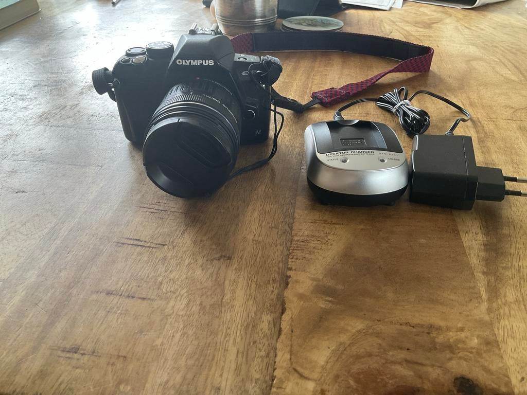 Olympus Spiegelreflexcamera met Oplader, Ophalen of Verzenden, Gebruikt, Spiegelreflex, Olympus