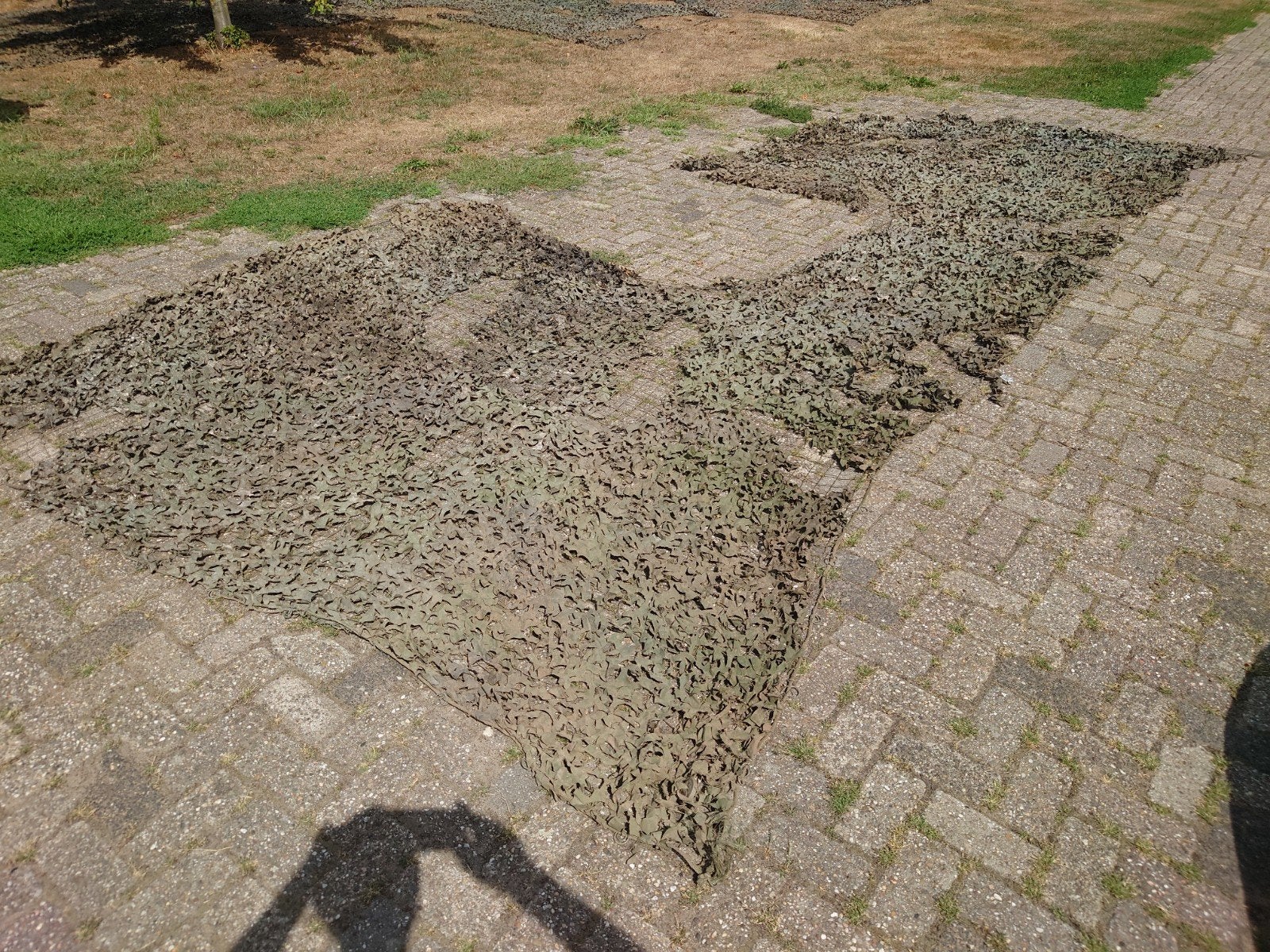 Camouflagenetten 6x3M gebruikt met grote beschadigingen, Ophalen, Landmacht, Nederland