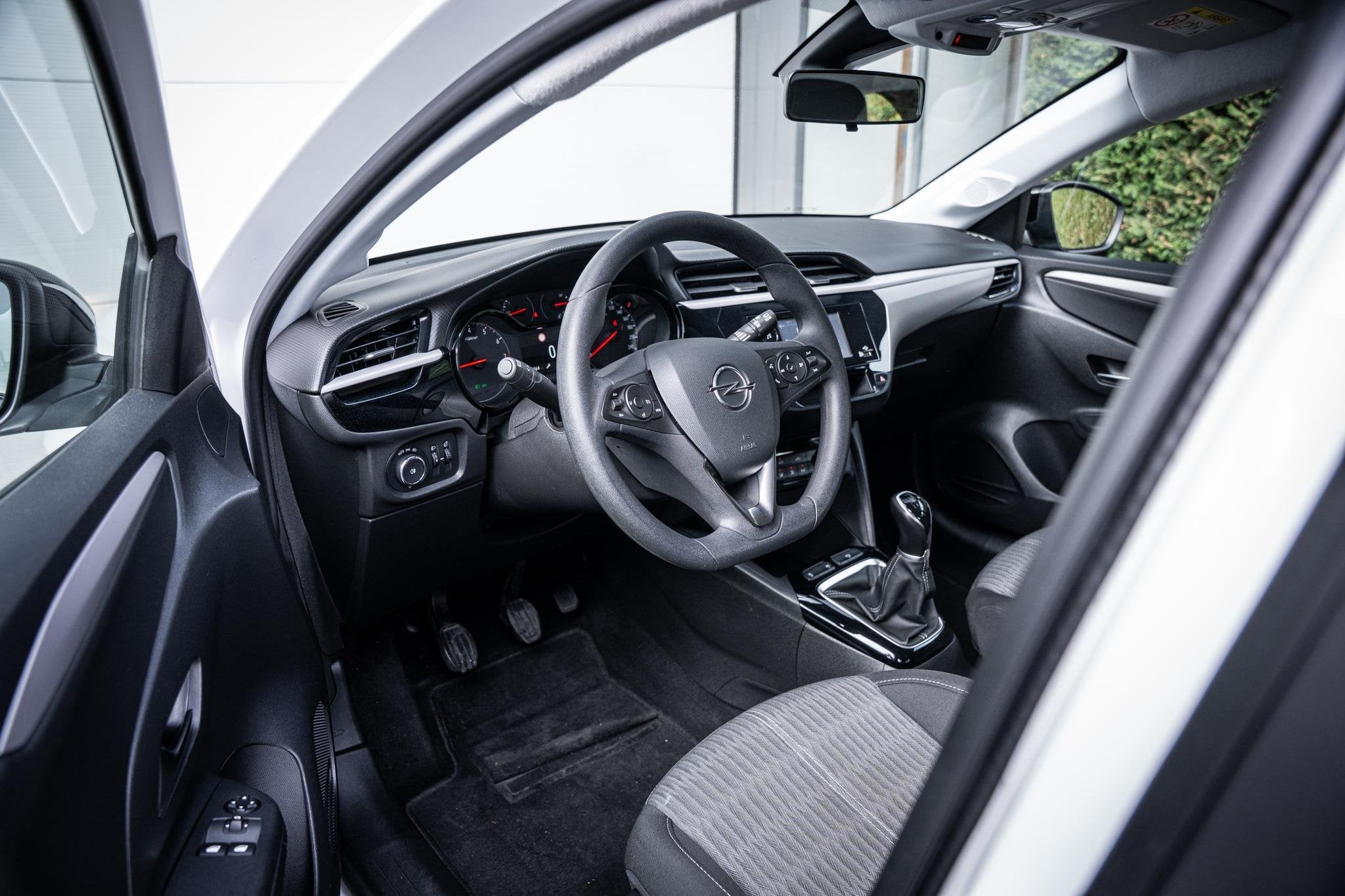 Opel Corsa 1.2 Edition Stoelverw.|Climate/CruiseControle|PDC, Voorwielaandrijving, Gebruikt, Euro 6, 1199 cc