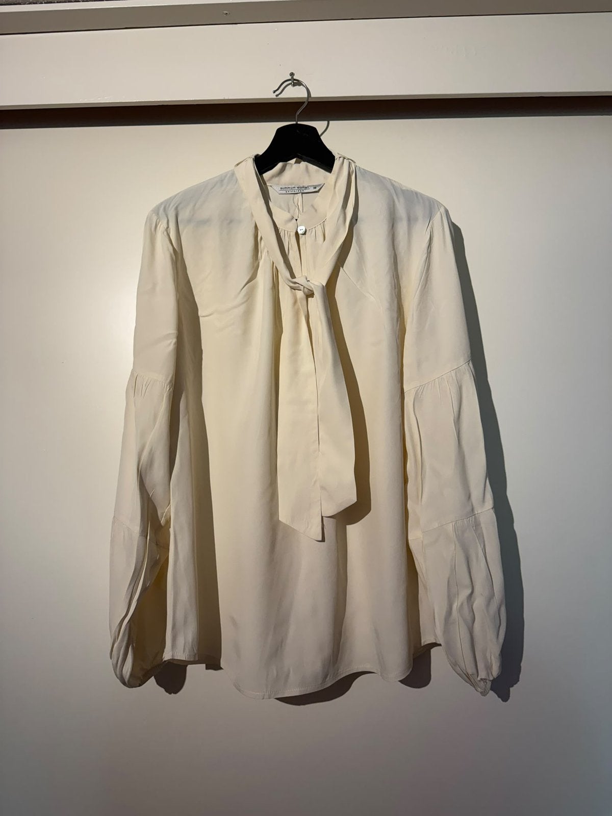Roomwitte blouse van summum woman maat 38, Ophalen of Verzenden, Zo goed als nieuw, Maat 38/40 (M), Wit