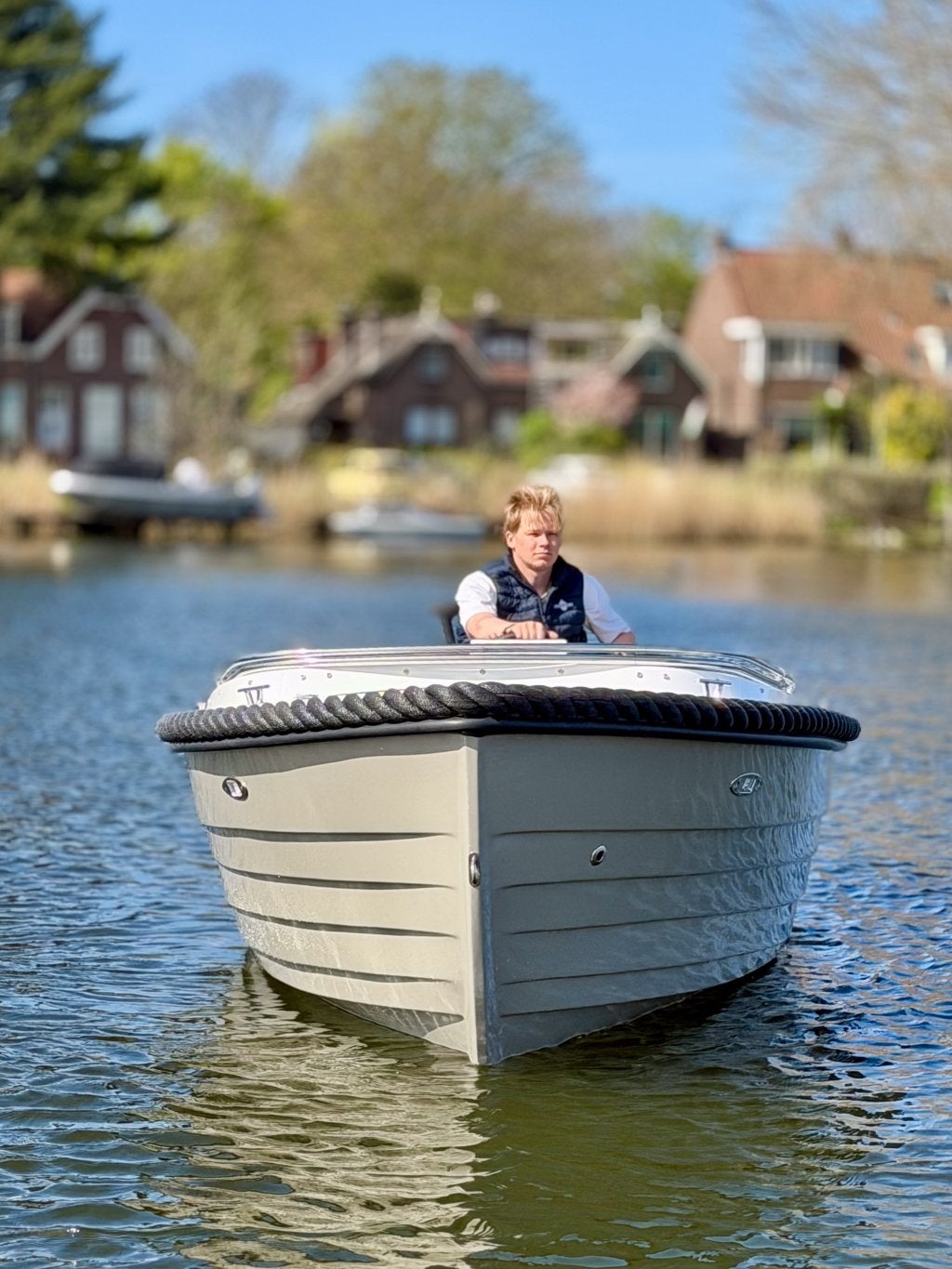 Giant Prestige 485 - demo, Watersport en Boten, 5 m, 2 m, Overige merken, Zonnedek