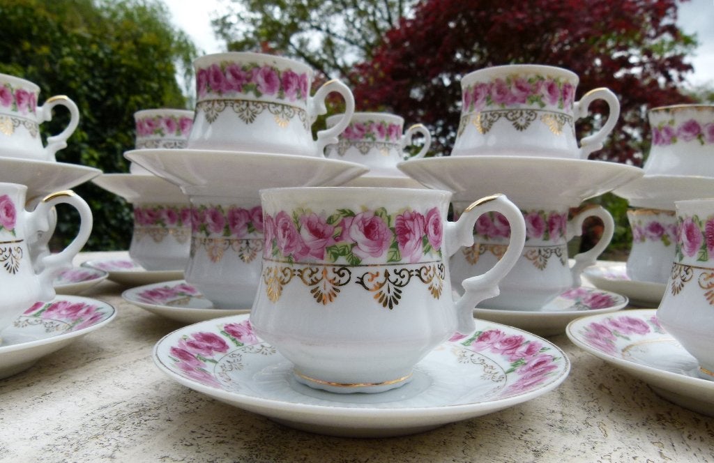 Super High Tea Set Roze Rozen Kopjes en Schotels met Goud, Overige merken, Vintage, Nieuw, Ophalen of Verzenden