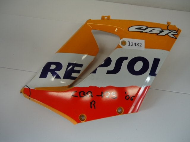 CBR125R 2004 - 2006 Honda Kuipdeel D1-18819