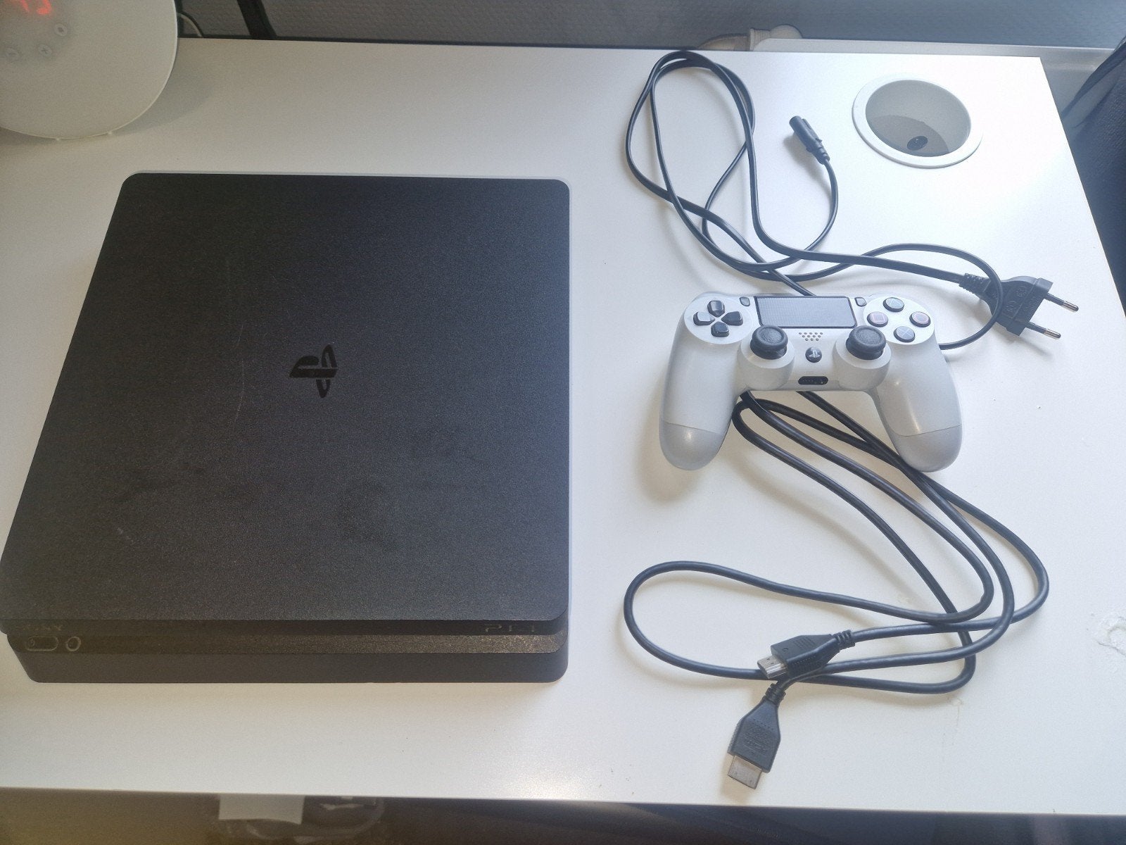 Playstation 4 slim + games, Spelcomputers en Games, Spelcomputers | Sony PlayStation 4, Ophalen, Met 1 controller, Slim, Gebruikt