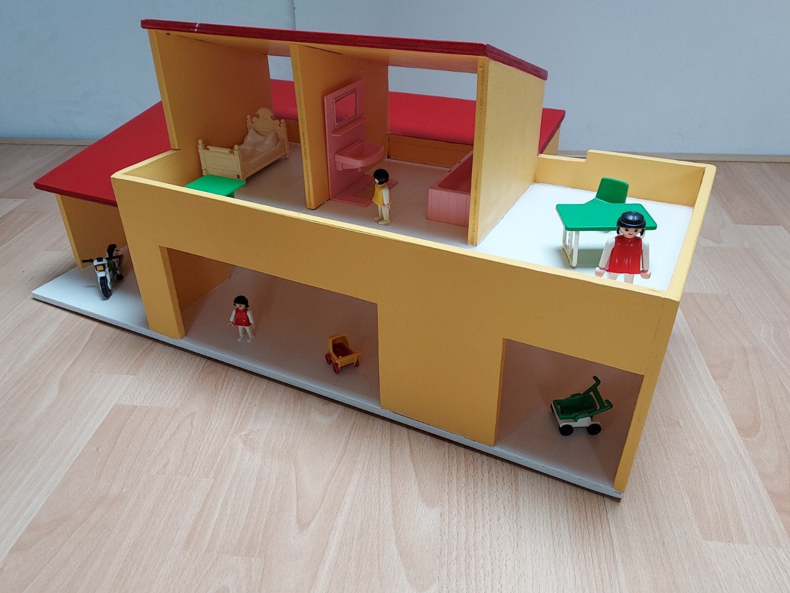 huis / villa geschikt voor playmobil, Ophalen, Gebruikt, Losse onderdelen, Gebouw